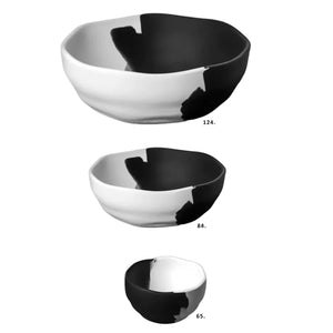 Duo Wavy Black and White Bowl Set