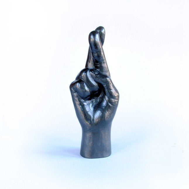 BATLE-STUDIOS-GRAPHITE-DRAWING-OBJECTS-CROSSED-FINGERS-PENCIL-ART-MINI-SCULPTURES-FUN-GIFT-ourgallerystore-museum-store-contemporary-art-high-design-functional-art